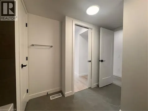 31 Mill Street Kitchener ON N2G 0G6