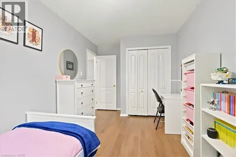 1492 Franklin Boulevard Cambridge ON N3C 3L5