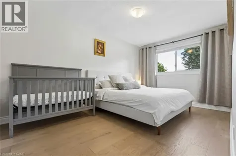 130 Hudson Crescent Kitchener ON N2B 2V9