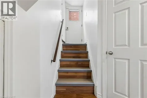 130 Hudson Crescent Kitchener ON N2B 2V9