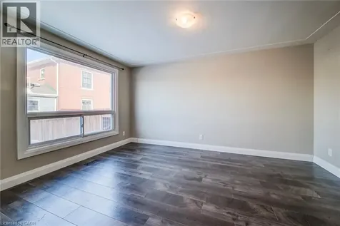 415 Garden Street Cambridge ON N3H 4E1