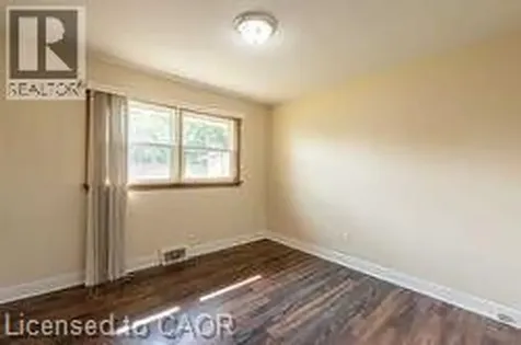 10 Collier Road Thorold ON L2V 2W9