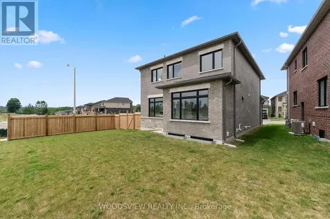 91 Thicketwood Avenue Barrie ON L9J 0W8