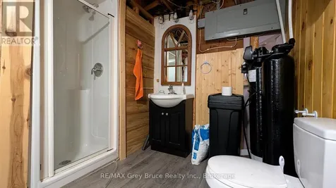 60 Lila Road Owen Sound ON N4K 6C2