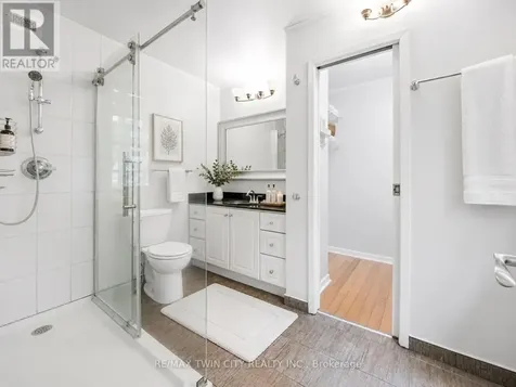 30 Green Valley Drive Kitchener ON N2P 1G8