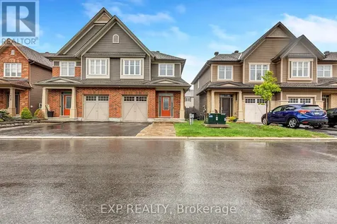 635 Moorpark Avenue Ottawa ON K2M 0H8