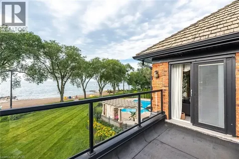 17 Lochside Drive Stoney Creek ON L8E 5T6