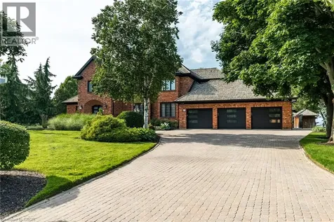 17 Lochside Drive Stoney Creek ON L8E 5T6