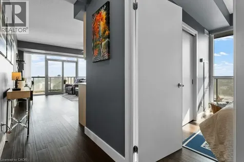 2087 Fairview Street Burlington ON L7R 0E5