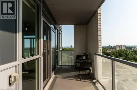 2087 Fairview Street Burlington ON L7R 0E5