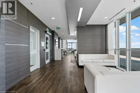 2087 Fairview Street Burlington ON L7R 0E5