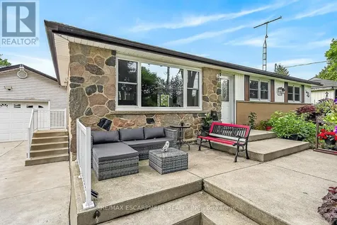 7344 Dickenson Road East Hamilton ON L0R 1W0