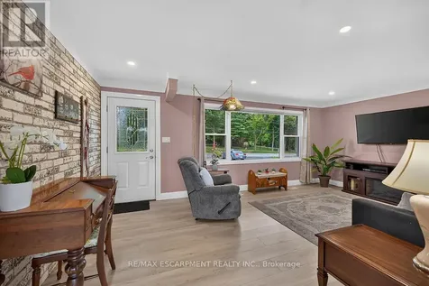 7344 Dickenson Road East Hamilton ON L0R 1W0