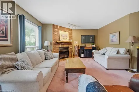 131 Huntingwood Avenue Hamilton ON L9H 6X5