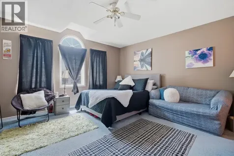 131 Huntingwood Avenue Hamilton ON L9H 6X5