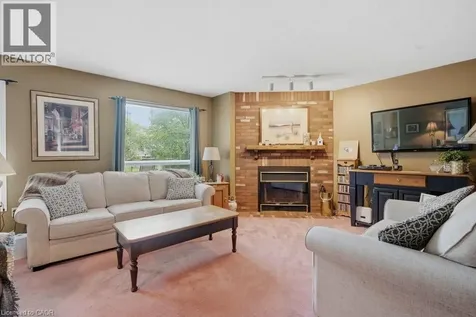 131 Huntingwood Avenue Hamilton ON L9H 6X5