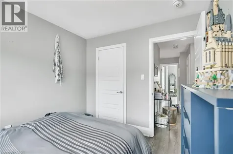 3339 Vardon Way Oakville ON L6M 1R6