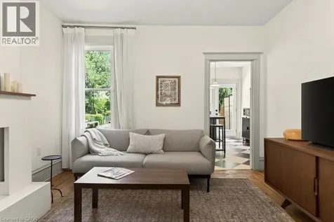 148 Dundurn Street North Hamilton ON L8R 3E8