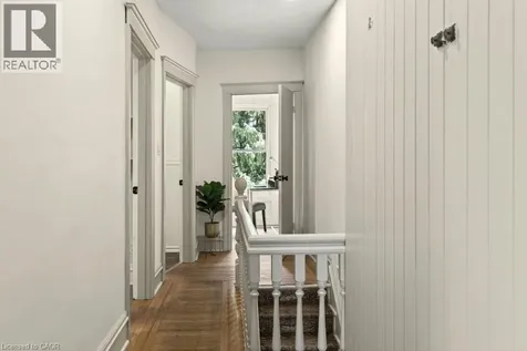 148 Dundurn Street North Hamilton ON L8R 3E8