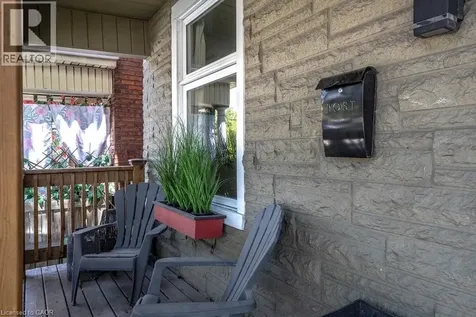 148 Dundurn Street North Hamilton ON L8R 3E8