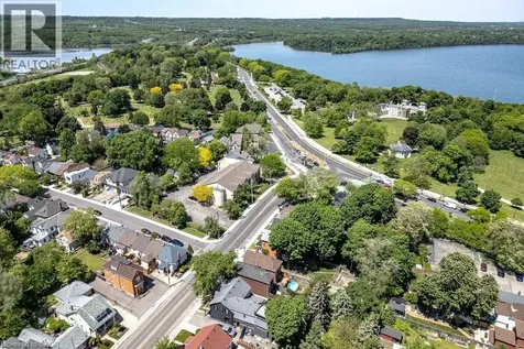 148 Dundurn Street North Hamilton ON L8R 3E8