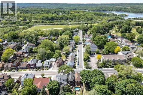 148 Dundurn Street North Hamilton ON L8R 3E8