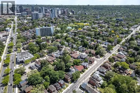 148 Dundurn Street North Hamilton ON L8R 3E8