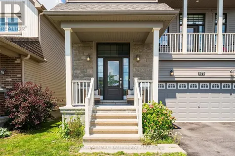 678 Eagle Crest Heights Ottawa ON K2S 1R8