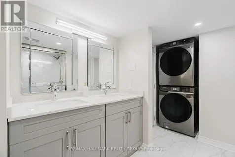 678 Eagle Crest Heights Ottawa ON K2S 1R8