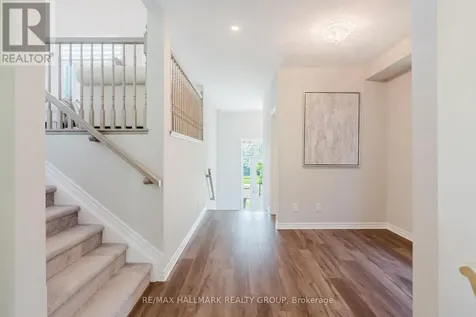 678 Eagle Crest Heights Ottawa ON K2S 1R8