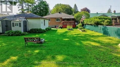 1015 Edythe Avenue Cornwall ON K6J 1N8