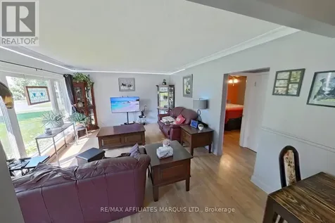 1015 Edythe Avenue Cornwall ON K6J 1N8