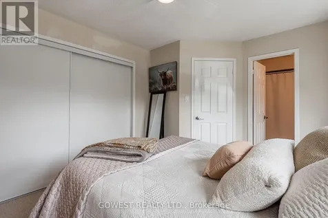 32 Valleymede Court Collingwood ON L9Y 5E4
