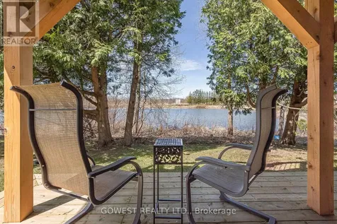 32 Valleymede Court Collingwood ON L9Y 5E4