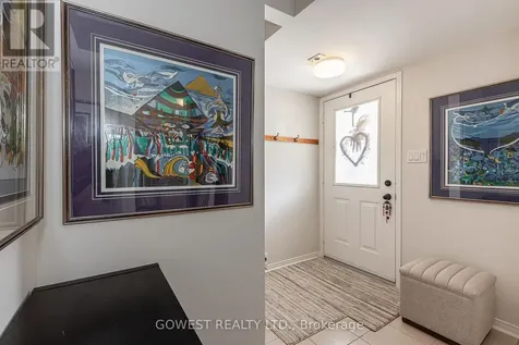 32 Valleymede Court Collingwood ON L9Y 5E4
