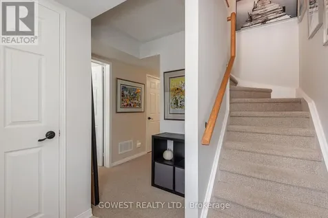 32 Valleymede Court Collingwood ON L9Y 5E4