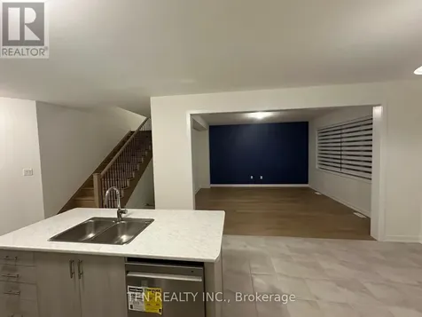 11 Monteith Drive Brantford ON N3T 5L5