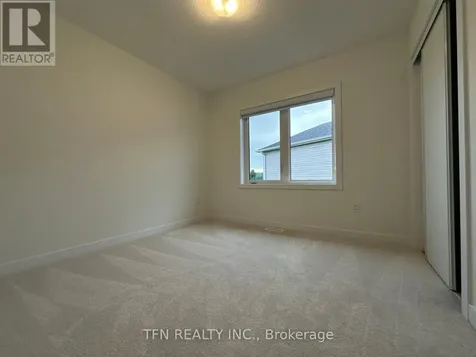 11 Monteith Drive Brantford ON N3T 5L5