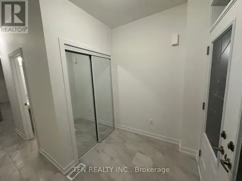 11 Monteith Drive Brantford ON N3T 5L5