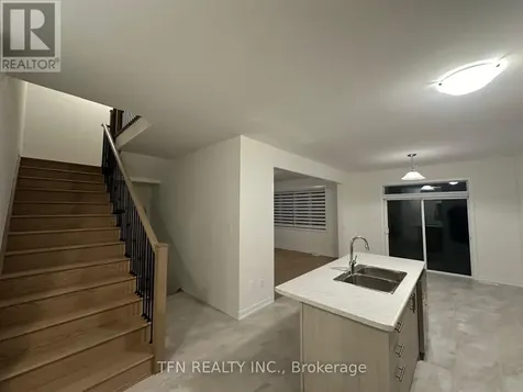 11 Monteith Drive Brantford ON N3T 5L5