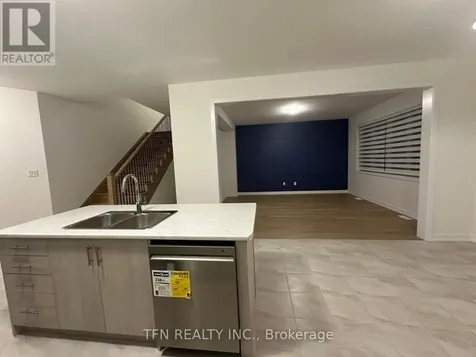 11 Monteith Drive Brantford ON N3T 5L5