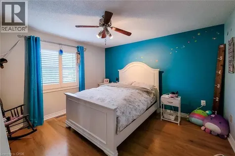 29 Woodside Square Fonthill ON L3E 0M7