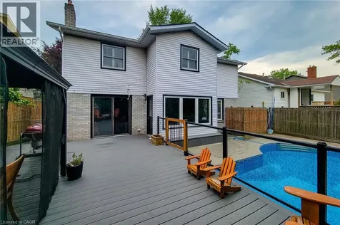 29 Woodside Square Fonthill ON L3E 0M7