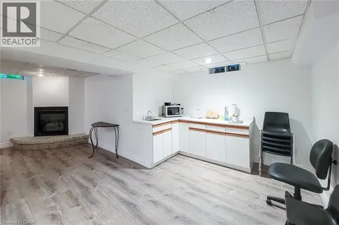29 Woodside Square Fonthill ON L3E 0M7