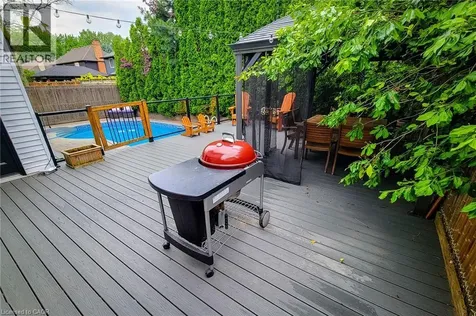 29 Woodside Square Fonthill ON L3E 0M7
