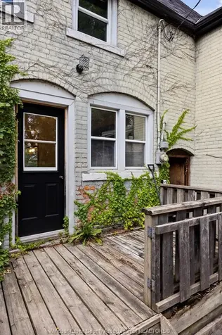 2123 Ontario Street Windsor ON N8Y 1N4