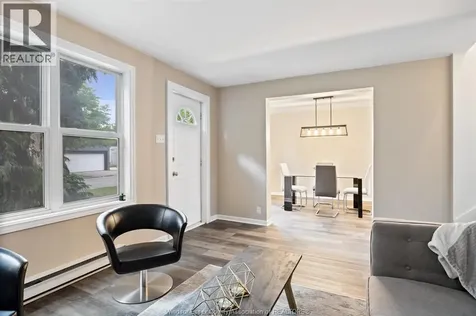 2123 Ontario Street Windsor ON N8Y 1N4