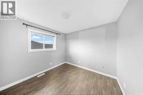3237 Seville Windsor ON N8M 0A3