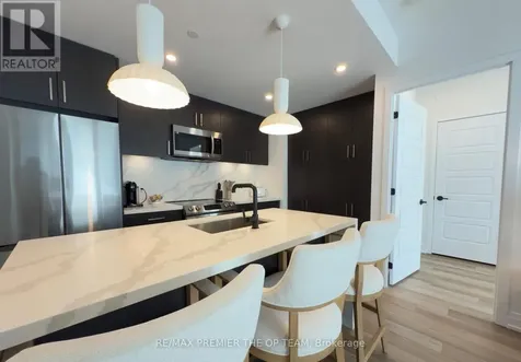 415 Sea Ray Avenue Innisfil ON L9S 2P7
