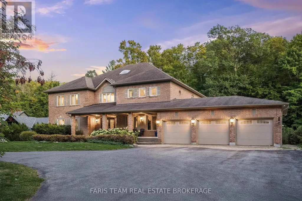 1762 Wilkinson Street Innisfil ON L9S 1X3